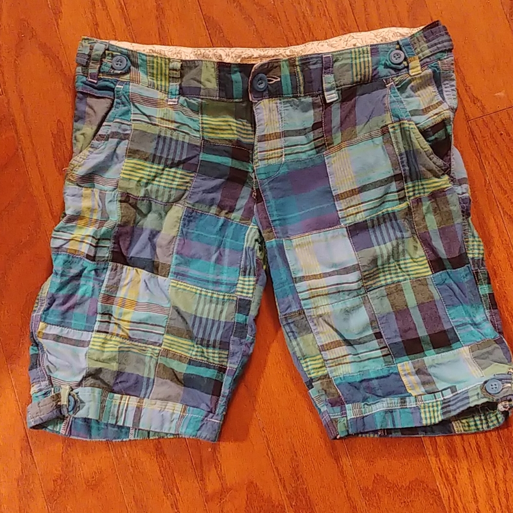 100% blue cotton plaid shorts